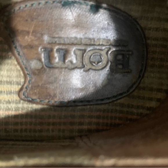 Born Slip-On Tan Leather Flat. Size 8 - Picture 6 of 7